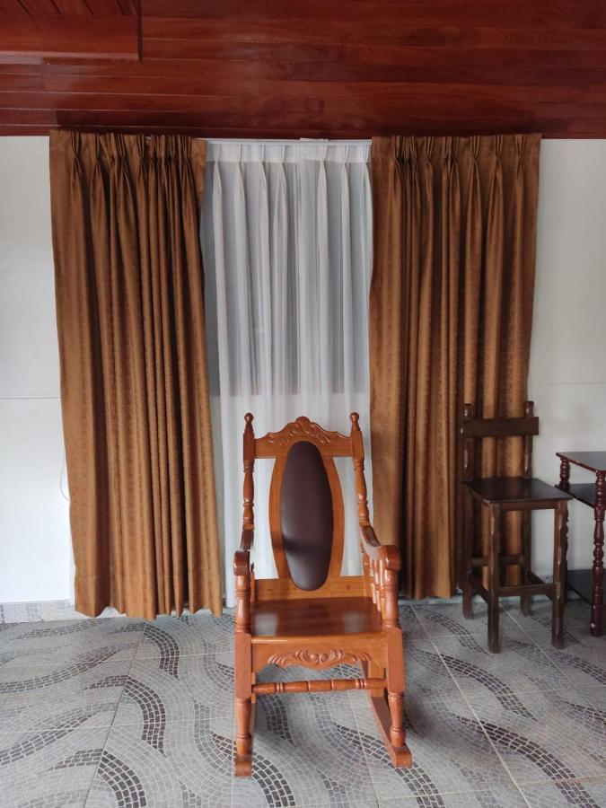 منزل الضيف اوكسابامبا  في Suzet House المظهر الخارجي الصورة