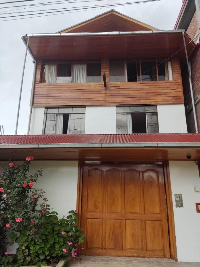منزل الضيف اوكسابامبا  في Suzet House المظهر الخارجي الصورة